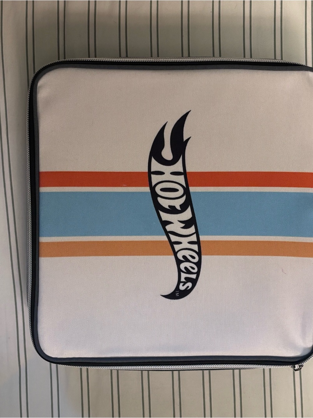 Hot Wheels Kids Carry Case in White with Blue and Orange Stripes